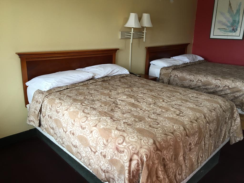 De Leon Inn Extérieur photo